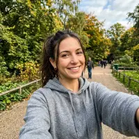 Portrait photo before AI editing