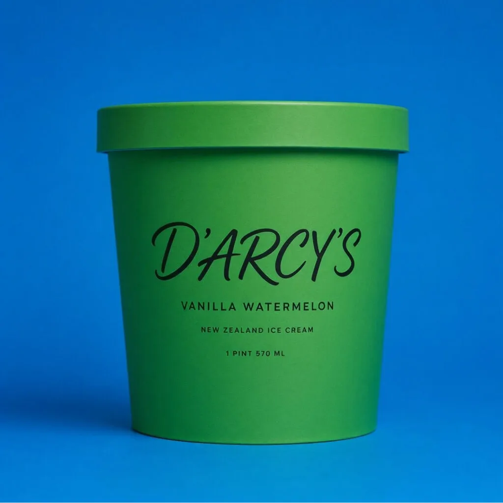 MAI-Image-2.5 product image with a green tub